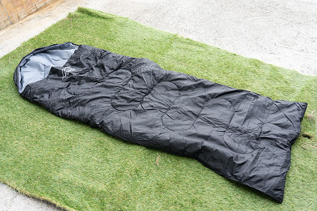 【冬おすすめ】冬用寝袋(ブラック)