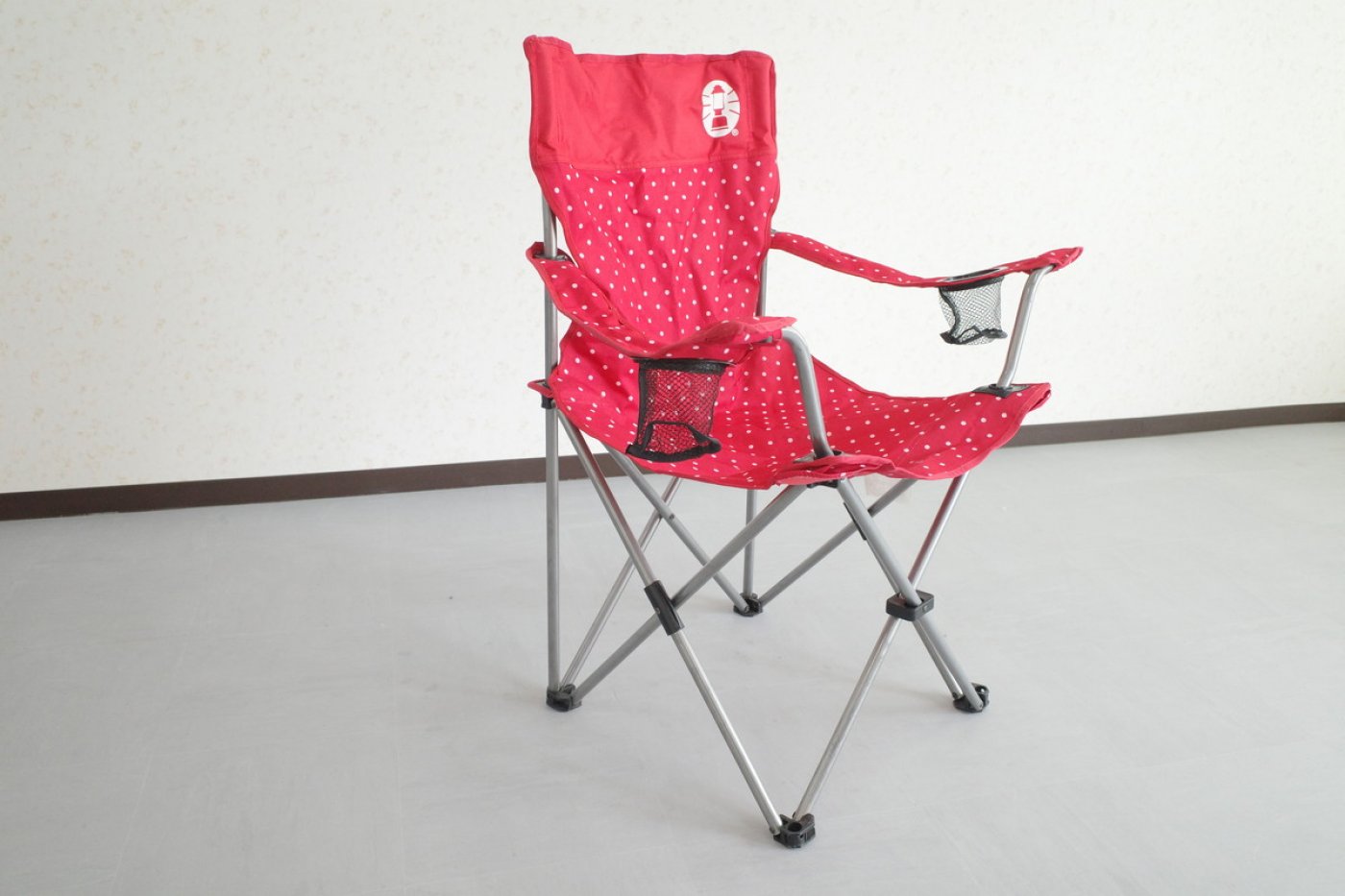 コールマン アームチェア(レッドドット)