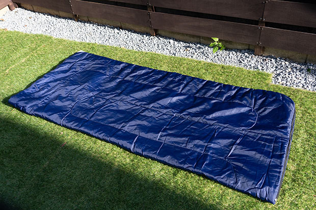 寝袋(シュラフ)ネイビー