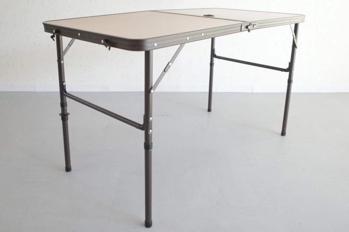 折り畳みテーブル ベージュ