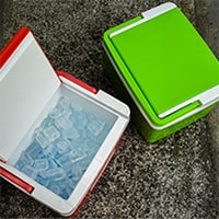 クーラーボックス